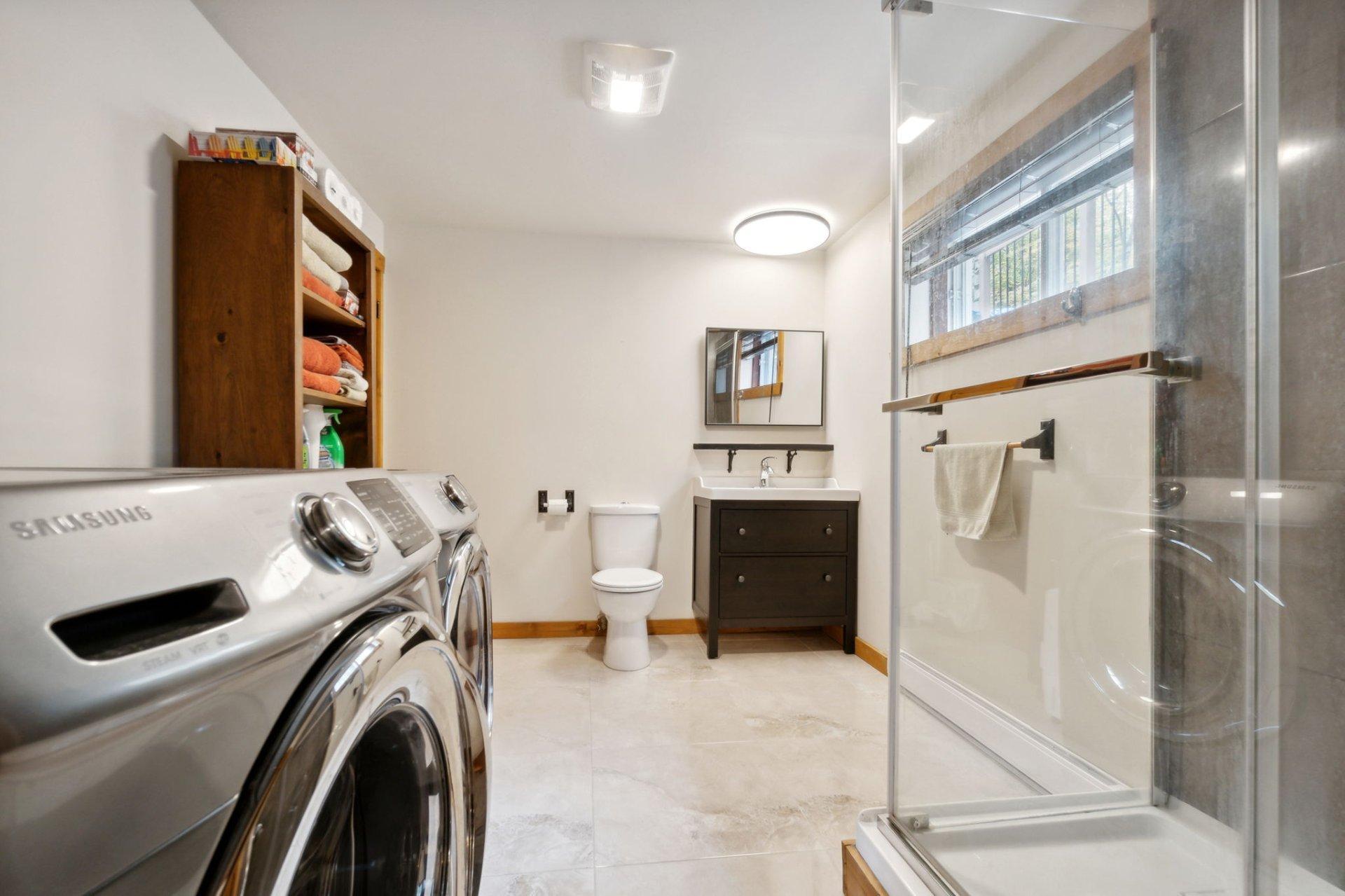 









1303


Rue Trudel

,
Mont-Tremblant,




QC
J8E2L4

