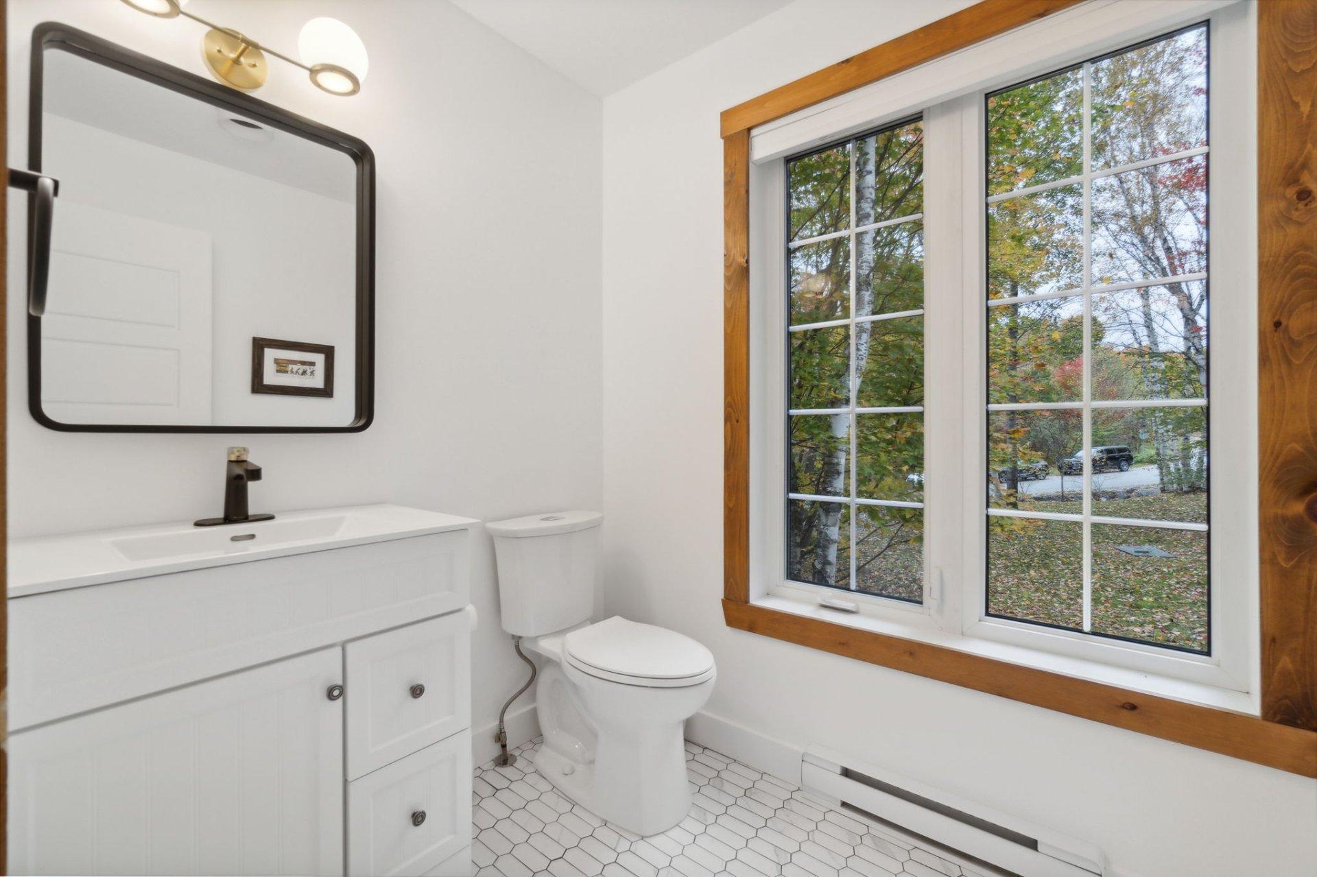 









1303


Rue Trudel

,
Mont-Tremblant,




QC
J8E2L4

