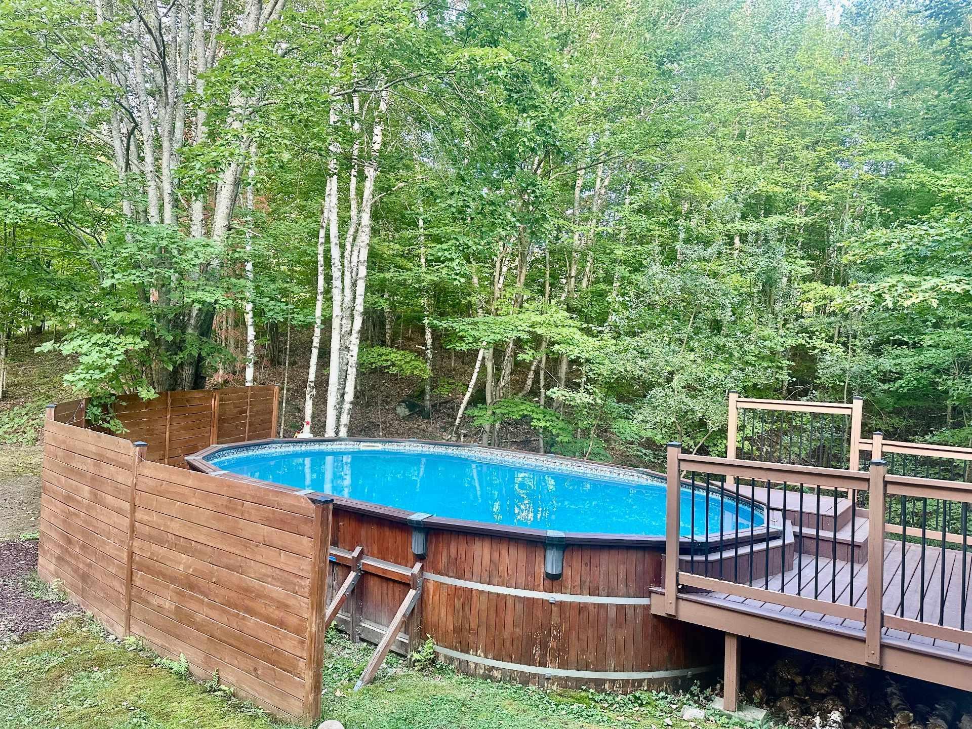 









1303


Rue Trudel

,
Mont-Tremblant,




QC
J8E2L4

