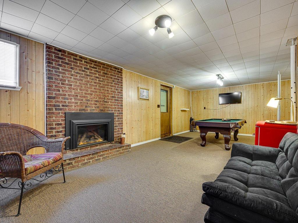 









201


Rue Trudeau

,
Sainte-Agathe-des-Monts,




QC
J8C3T6


