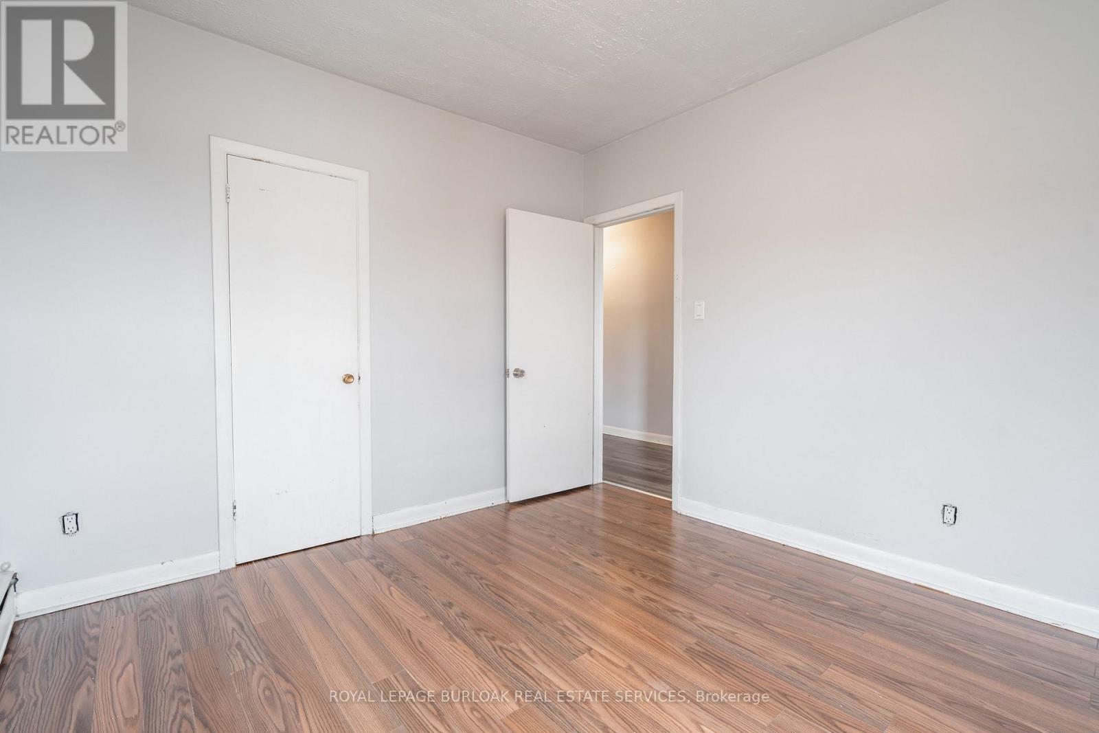 












7 - 165 PARK ROW

,
Hamilton,




Ontario
L8K2K1

