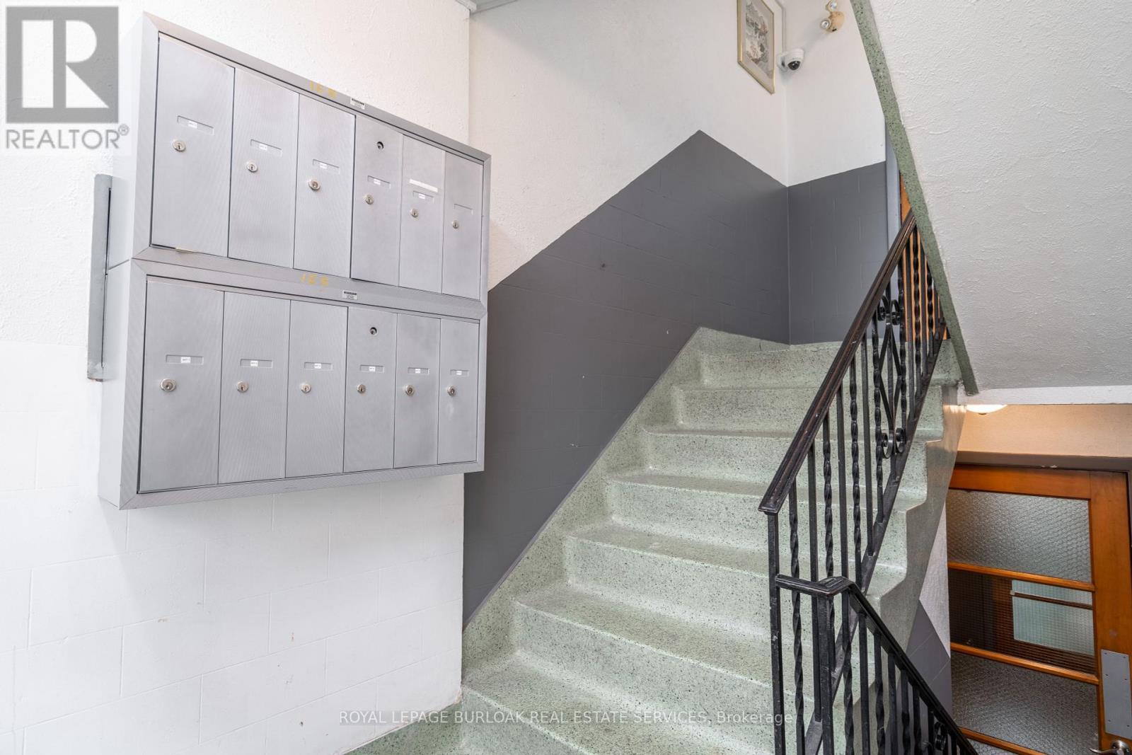 












7 - 165 PARK ROW

,
Hamilton,




Ontario
L8K2K1

