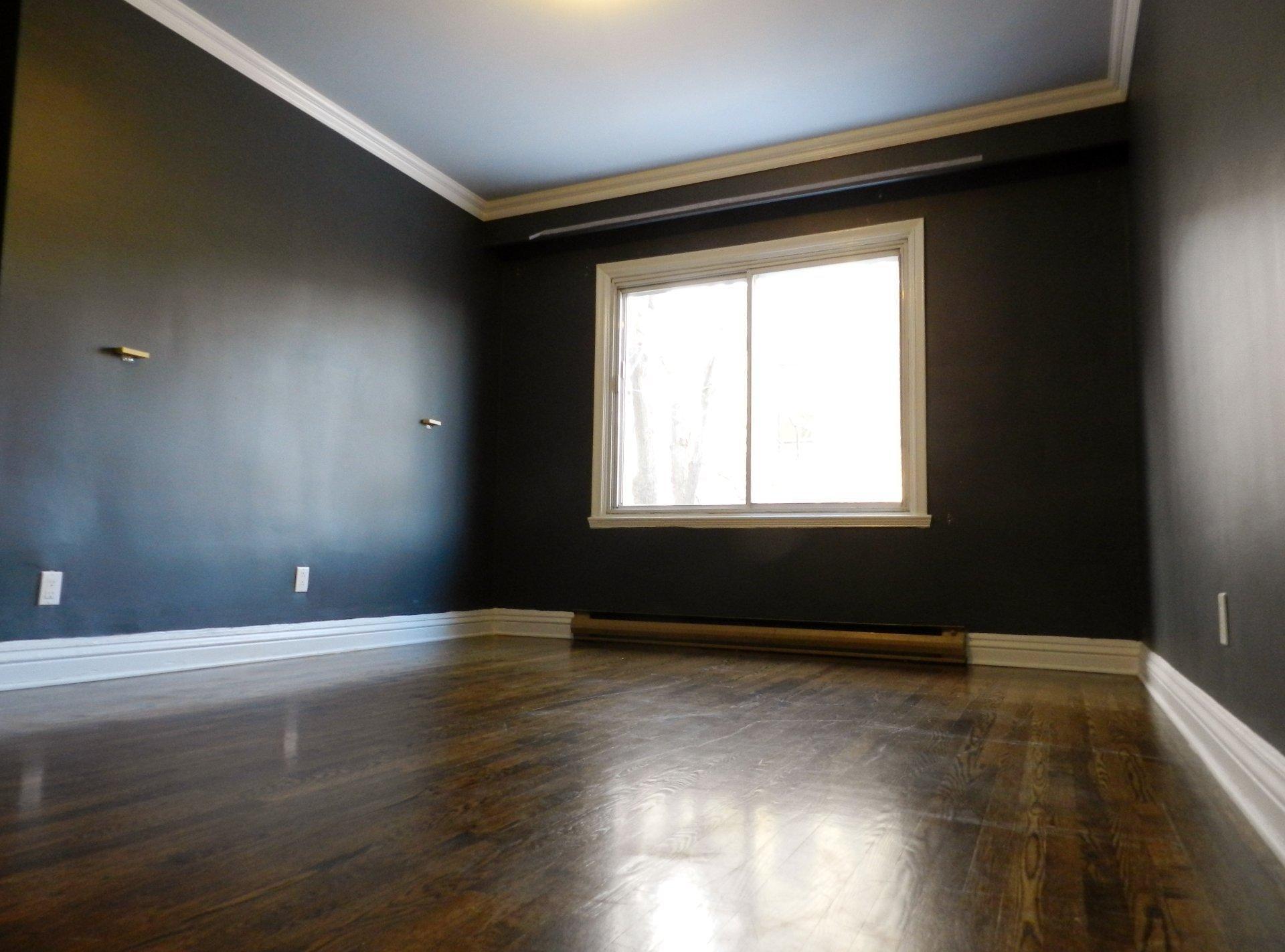 









4997


Av. Carlton

,
Montréal (Côte-des-Neiges/Notre-Dame-de-Grâce),




QC
H3W1G9

