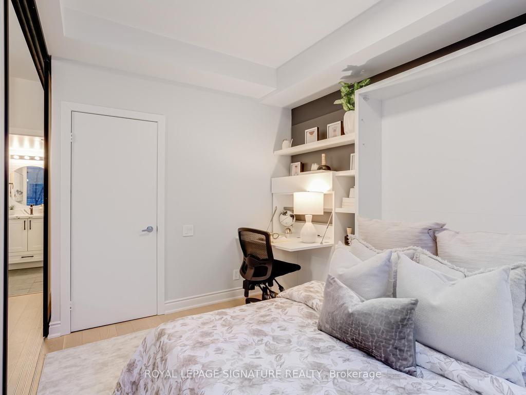 









50


Camden

Street, 303,
Toronto,




ON
M5V 3N1

