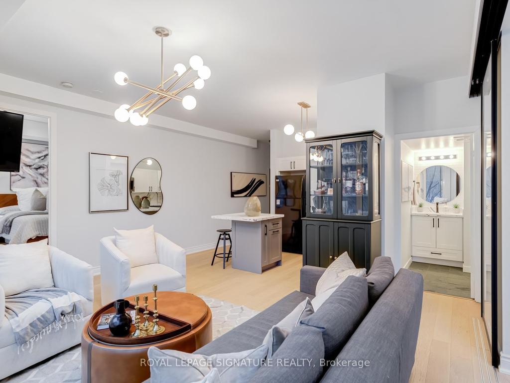 









50


Camden

Street, 303,
Toronto,




ON
M5V 3N1

