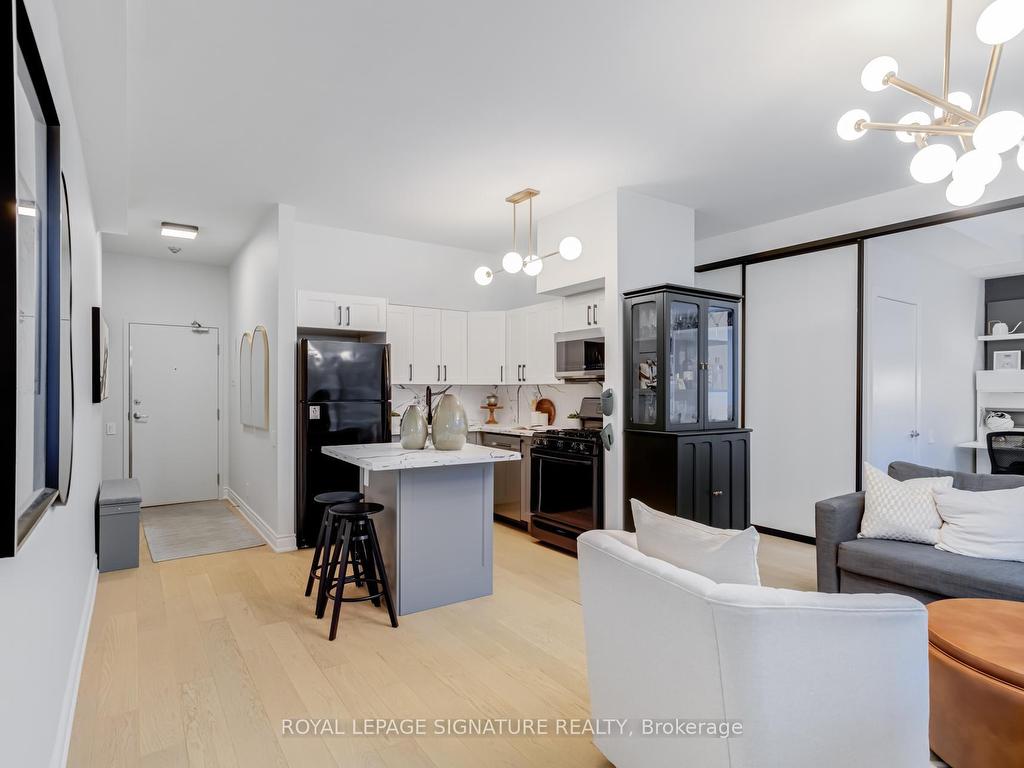 









50


Camden

Street, 303,
Toronto,




ON
M5V 3N1

