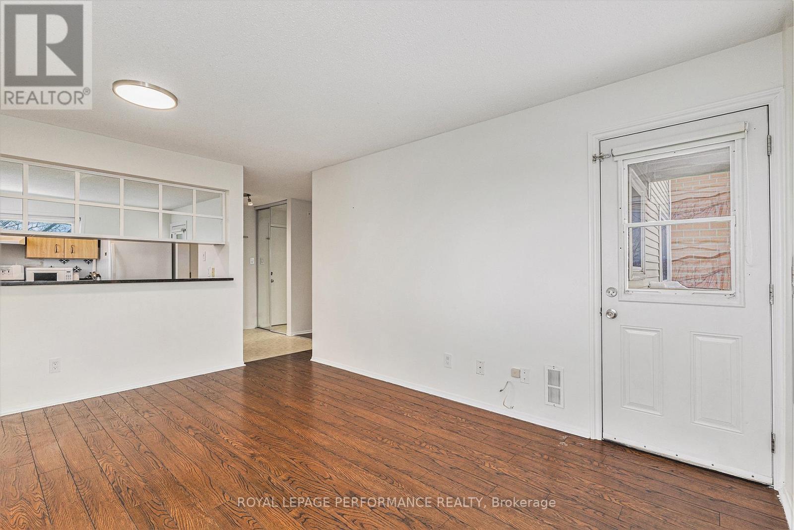 












216 - 345 CENTRUM BOULEVARD

,
Ottawa,




Ontario
K1E3W9

