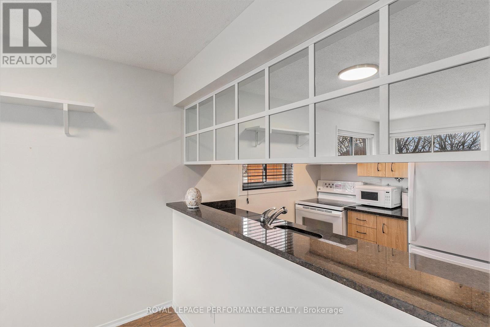 












216 - 345 CENTRUM BOULEVARD

,
Ottawa,




Ontario
K1E3W9

