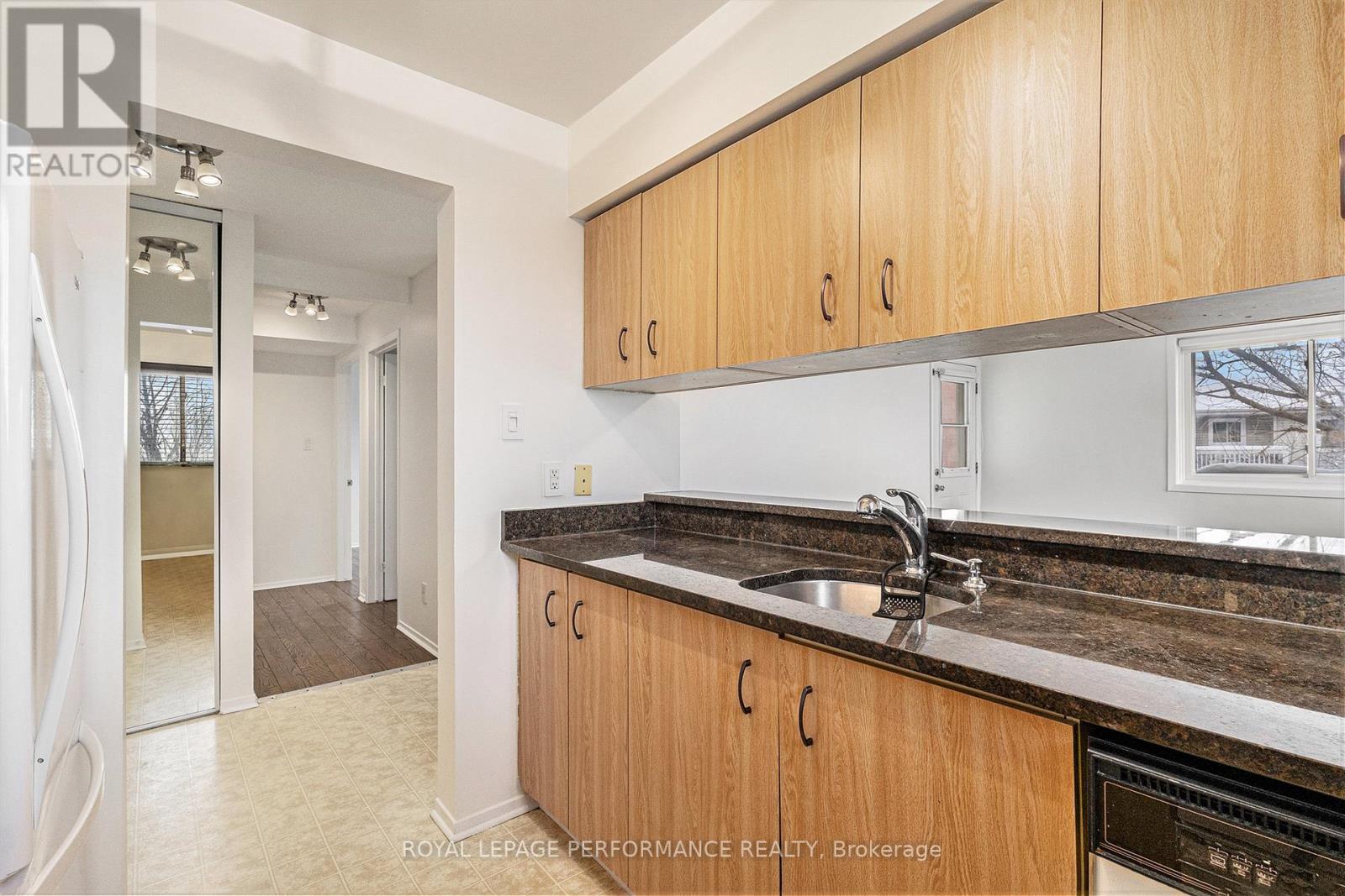 












216 - 345 CENTRUM BOULEVARD

,
Ottawa,




Ontario
K1E3W9


