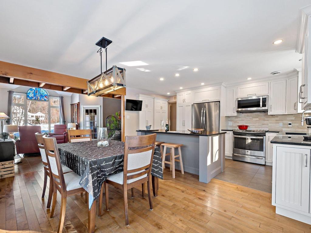 









50


Ch. des Outardes

,
Mont-Tremblant,




QC
J8E1W8

