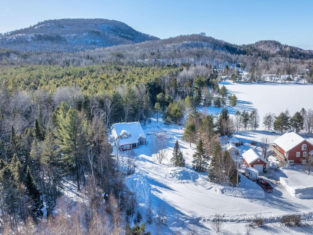 









50


Ch. des Outardes

,
Mont-Tremblant,




QC
J8E1W8

