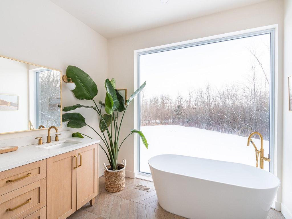 









53


Rue d'Alstonvale

,
Hudson,




QC
J0P1H0


