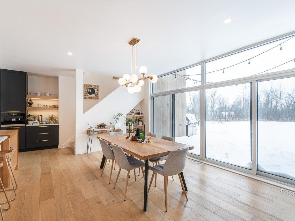 









53


Rue d'Alstonvale

,
Hudson,




QC
J0P1H0

