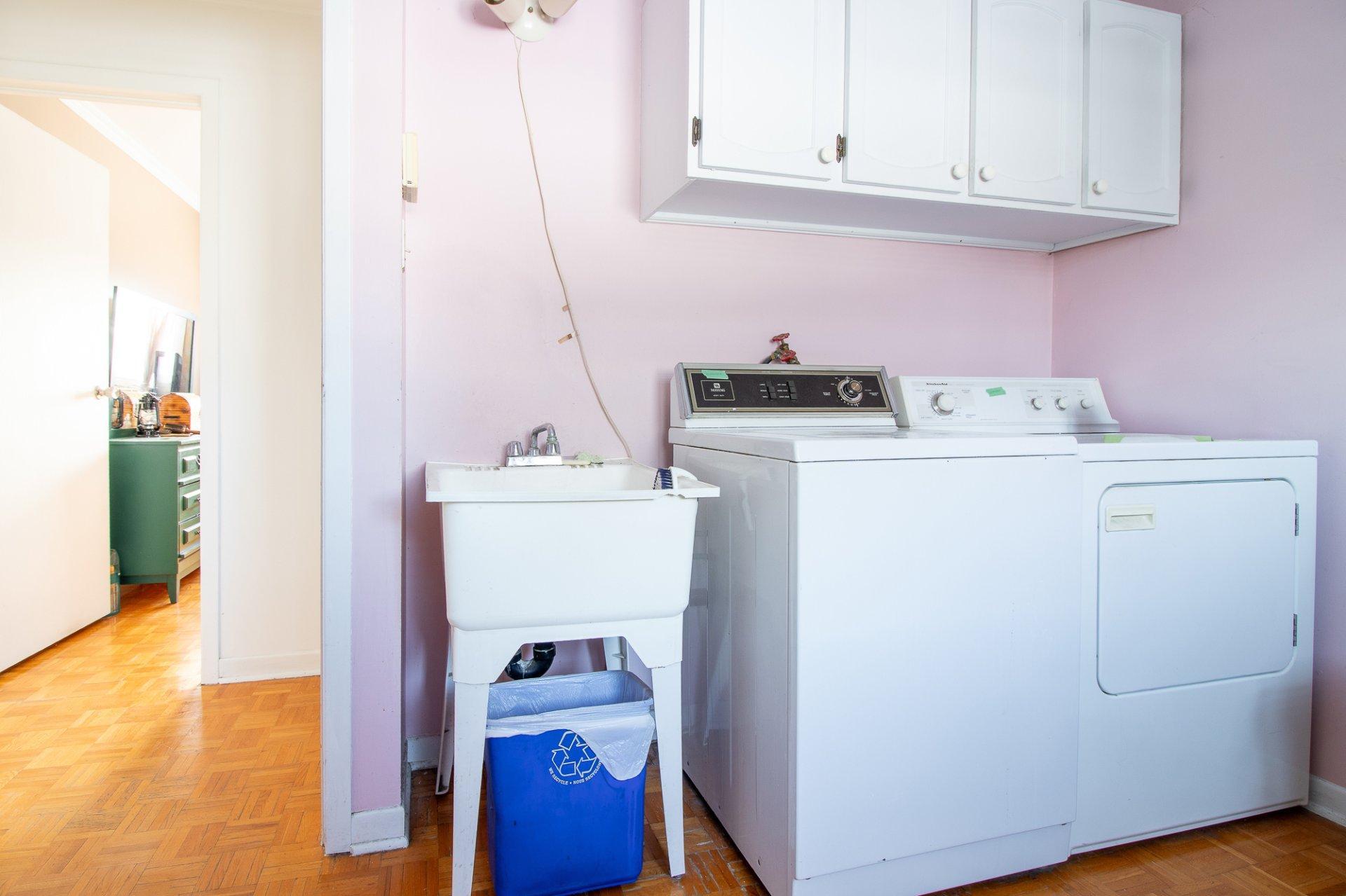 









460


Rue Herlin

,
Trois-Rivières,




QC
G8T6A8

