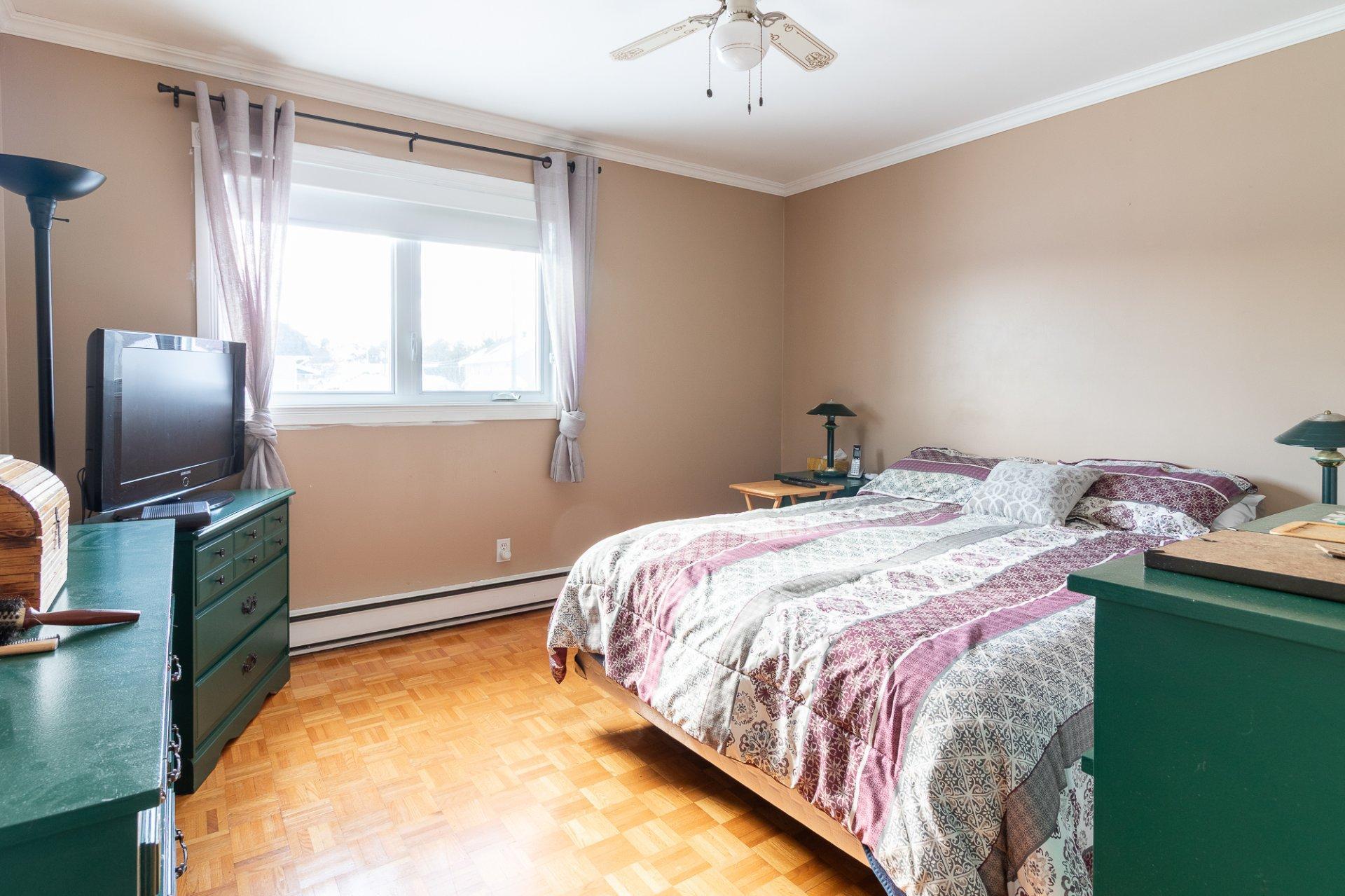 









460


Rue Herlin

,
Trois-Rivières,




QC
G8T6A8

