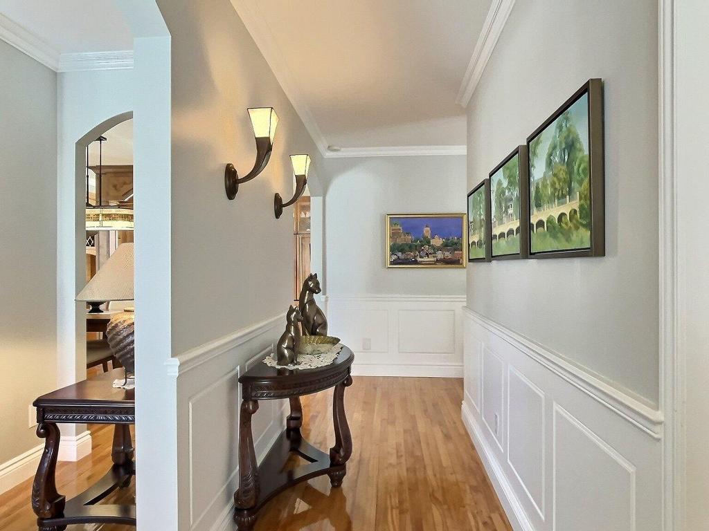 









1335


Rue Jean-Nicolet

,
Trois-Rivières,




QC
G9A1B3

