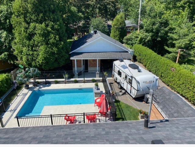 









1335


Rue Jean-Nicolet

,
Trois-Rivières,




QC
G9A1B3


