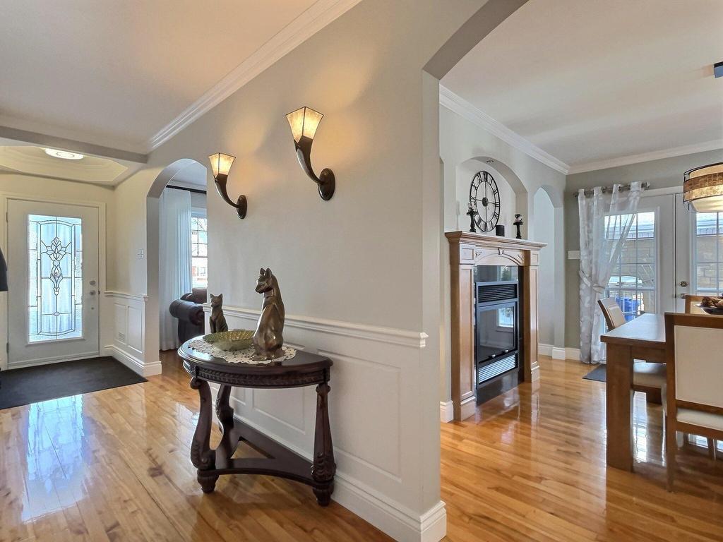 









1335


Rue Jean-Nicolet

,
Trois-Rivières,




QC
G9A1B3

