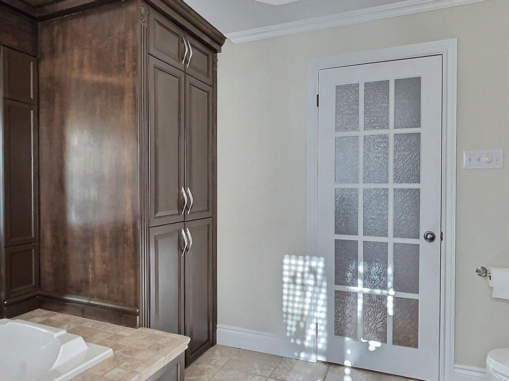









1335


Rue Jean-Nicolet

,
Trois-Rivières,




QC
G9A1B3

