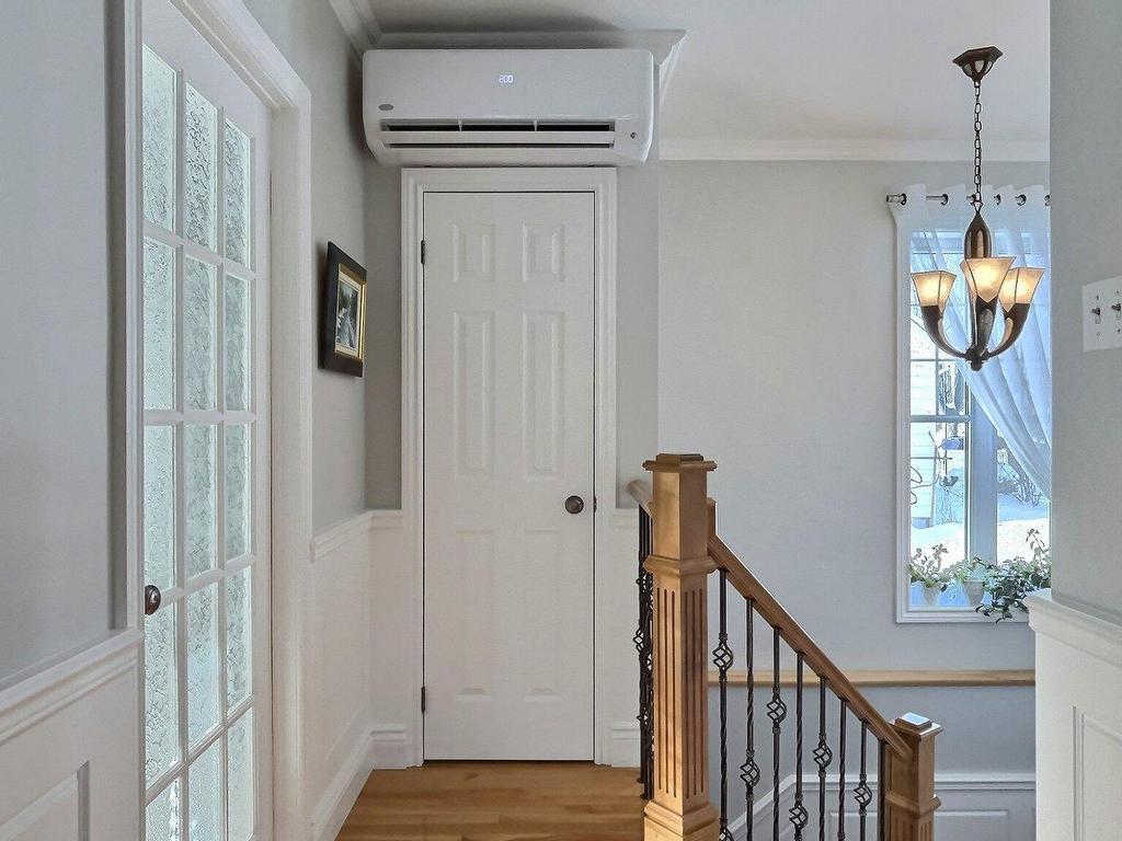 









1335


Rue Jean-Nicolet

,
Trois-Rivières,




QC
G9A1B3

