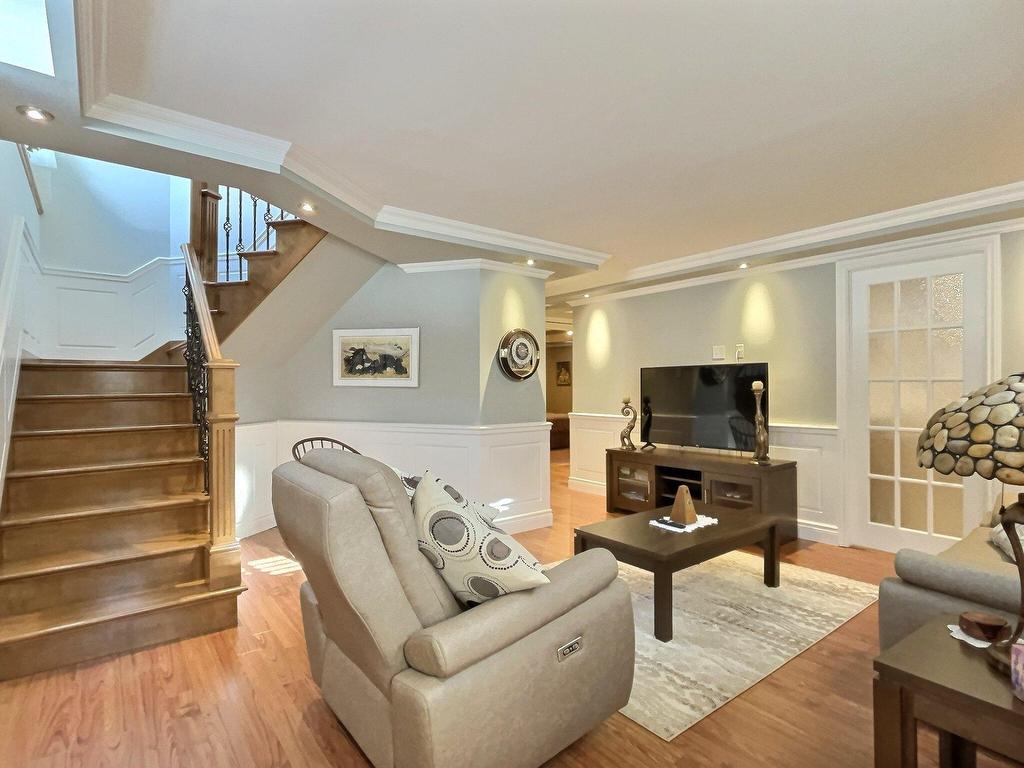









1335


Rue Jean-Nicolet

,
Trois-Rivières,




QC
G9A1B3

