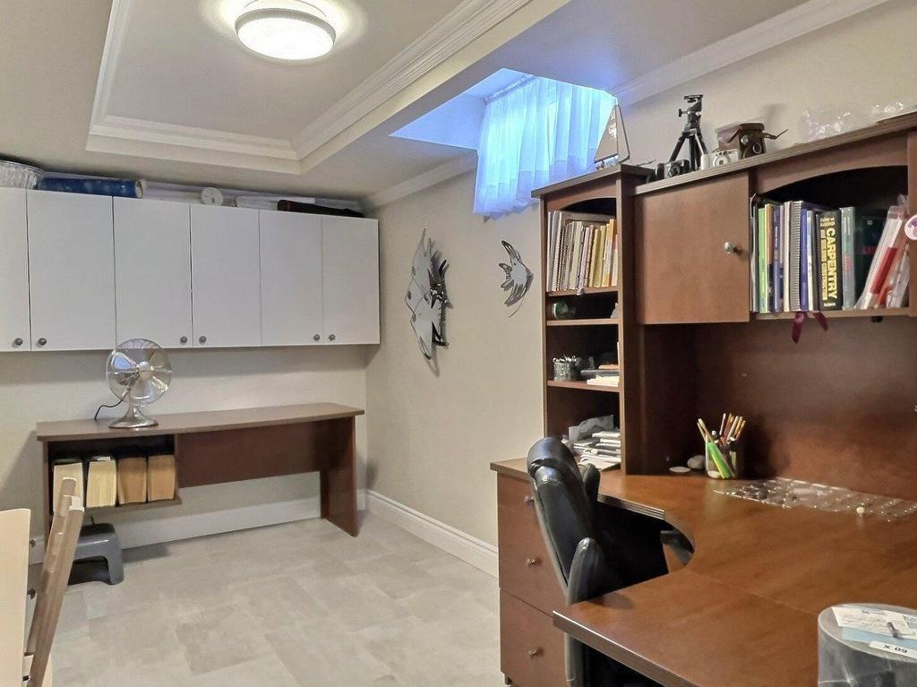 









1335


Rue Jean-Nicolet

,
Trois-Rivières,




QC
G9A1B3

