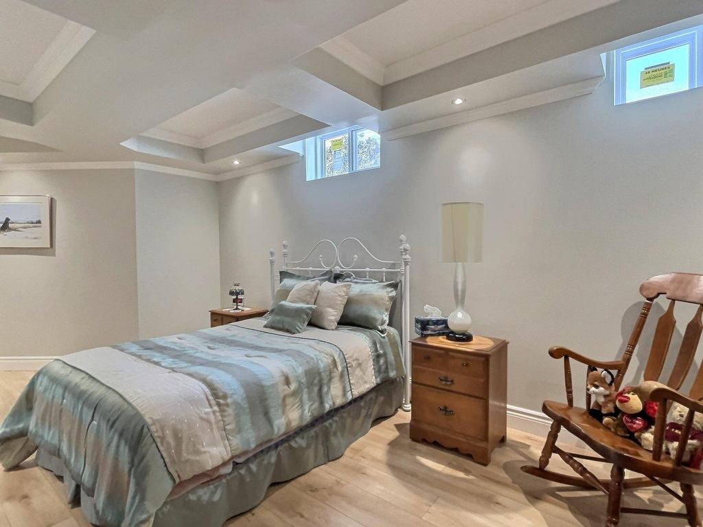 









1335


Rue Jean-Nicolet

,
Trois-Rivières,




QC
G9A1B3

