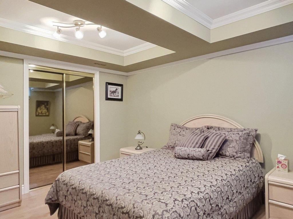 









1335


Rue Jean-Nicolet

,
Trois-Rivières,




QC
G9A1B3

