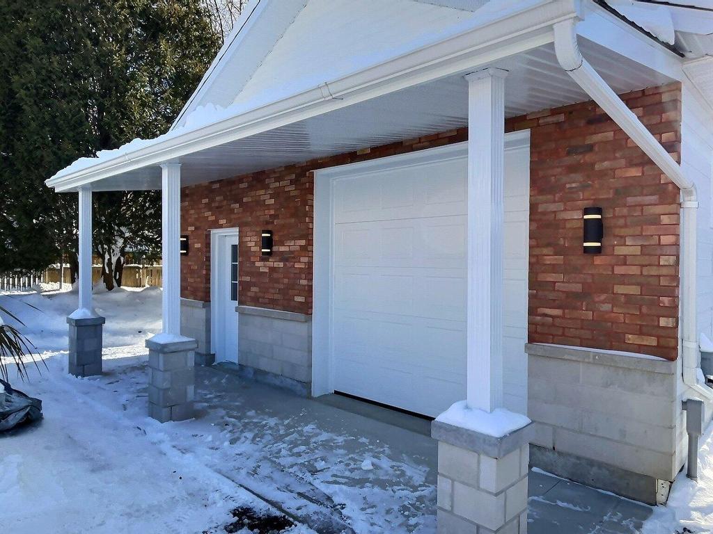 









1335


Rue Jean-Nicolet

,
Trois-Rivières,




QC
G9A1B3

