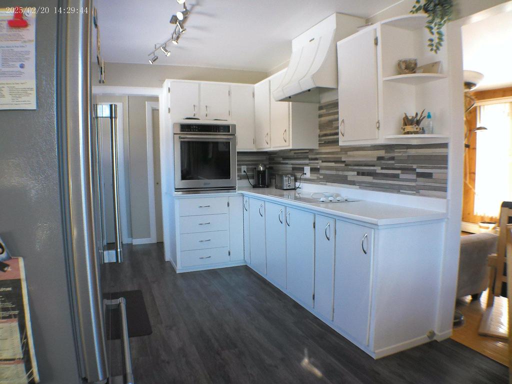 









852


Rue de la Rive

,
Sept-Îles,




QC
G4R0C8

