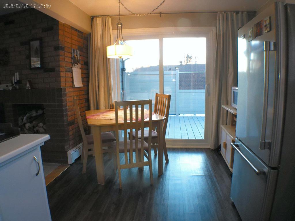 









852


Rue de la Rive

,
Sept-Îles,




QC
G4R0C8

