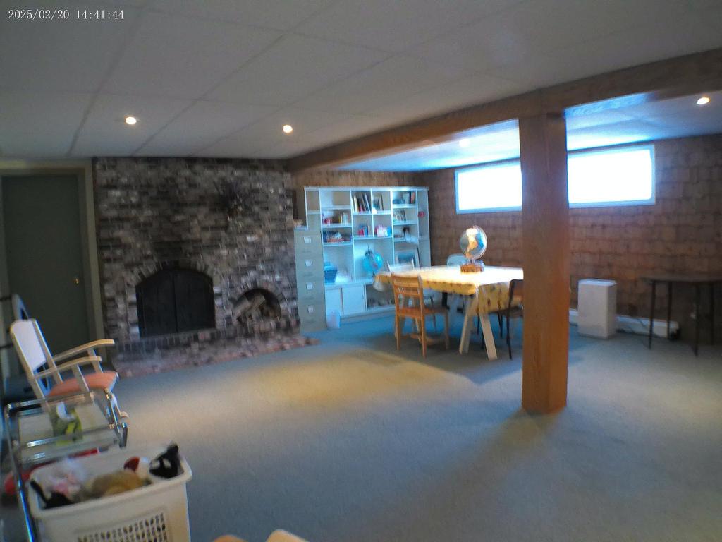 









852


Rue de la Rive

,
Sept-Îles,




QC
G4R0C8

