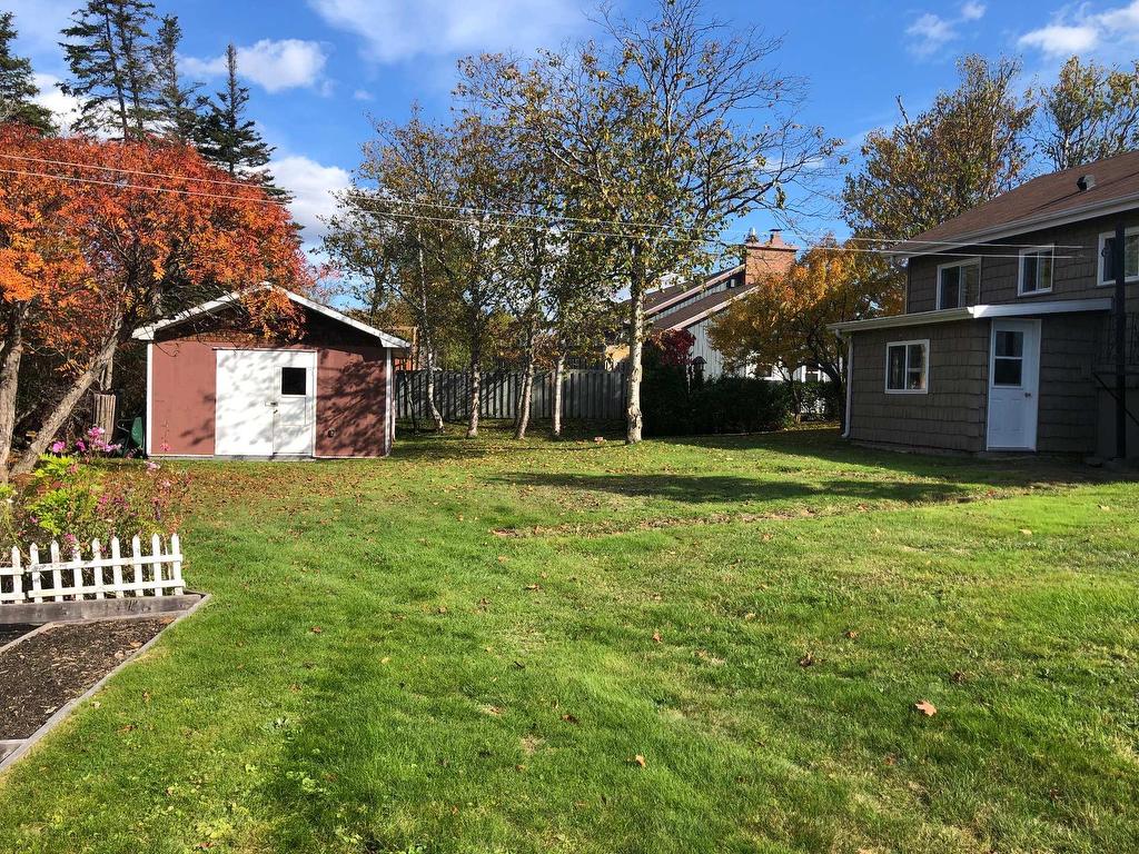 









852


Rue de la Rive

,
Sept-Îles,




QC
G4R0C8

