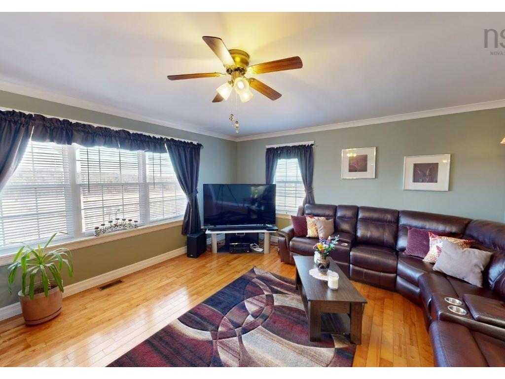 












502 Lake Road

,
Maitland,




NS
B0N 1T0


