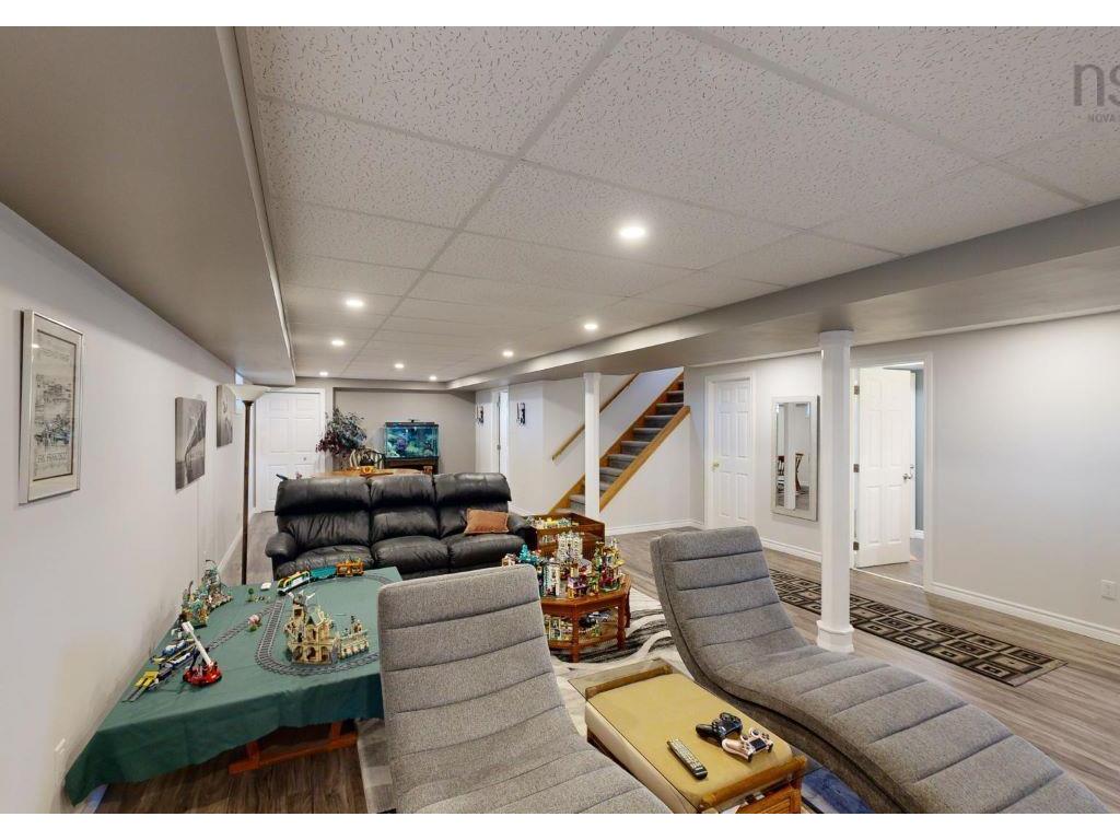 












502 Lake Road

,
Maitland,




NS
B0N 1T0

