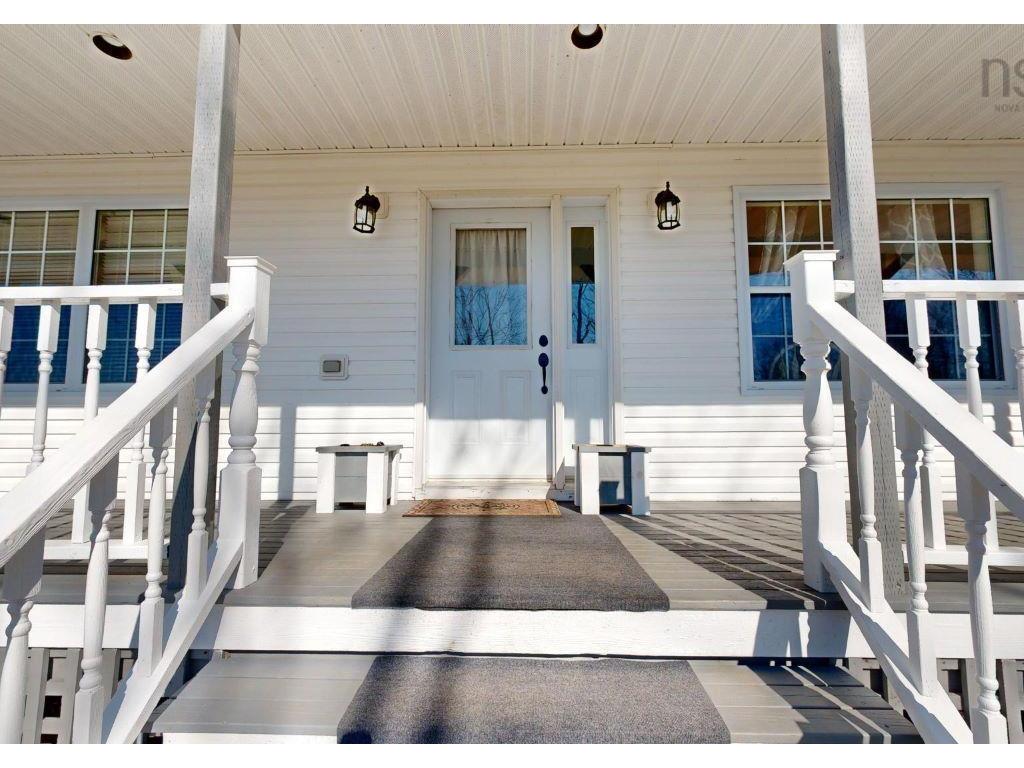 












502 Lake Road

,
Maitland,




NS
B0N 1T0

