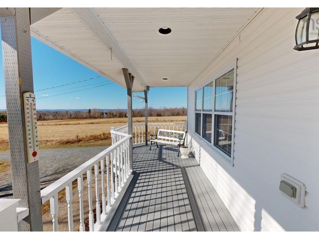 












502 Lake Road

,
Maitland,




NS
B0N 1T0

