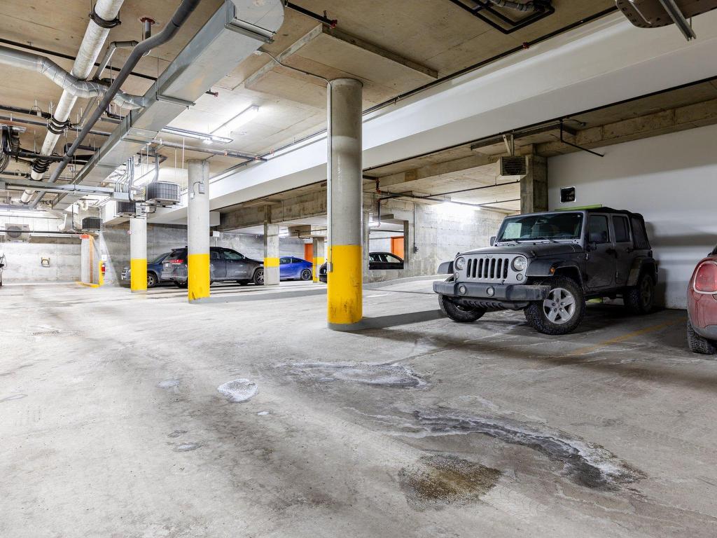 









80


Rue Prince

, 703,
Montréal (Ville-Marie),




QC
H3C2M8

