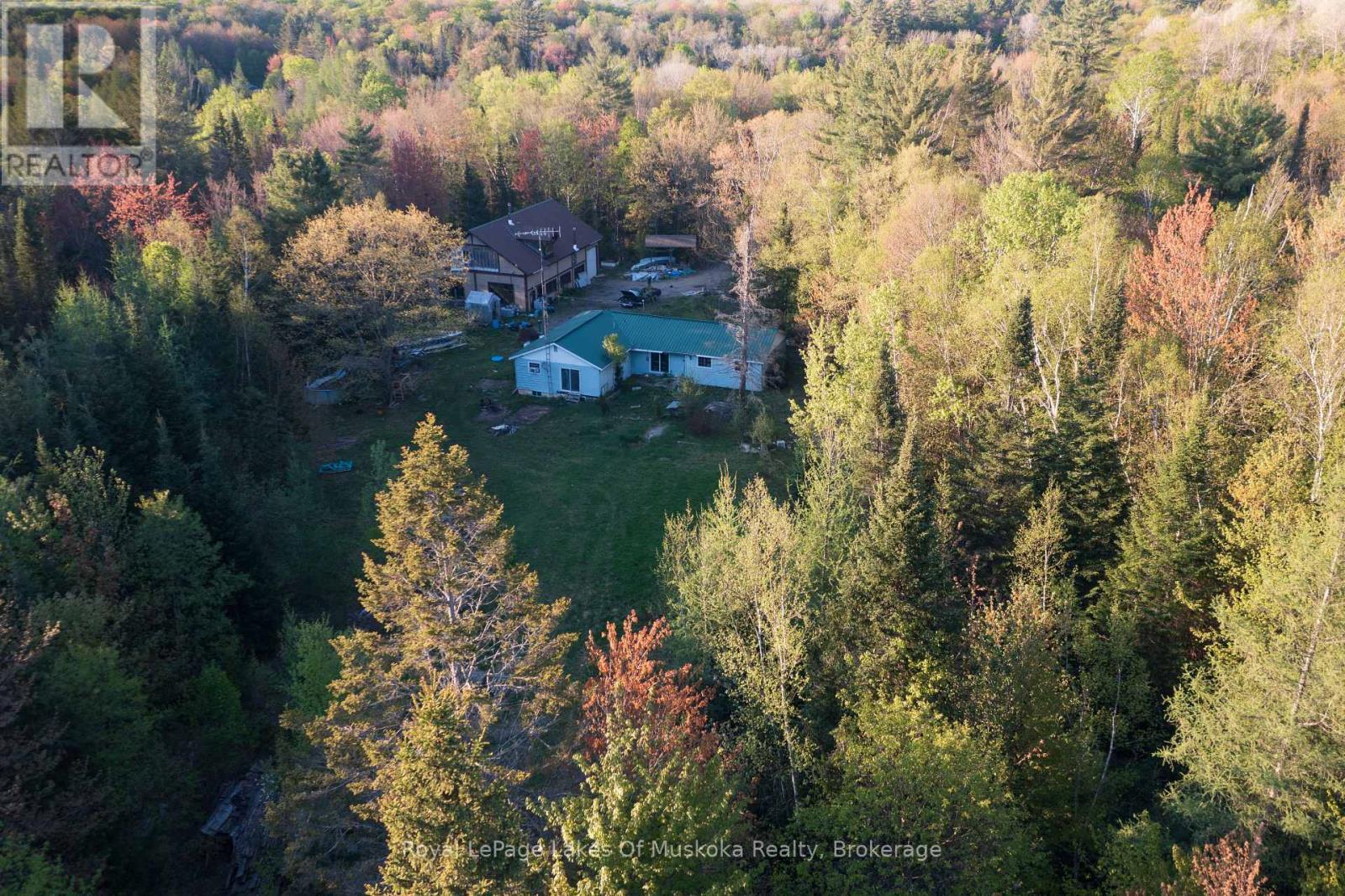 












203 CON 4 & 5 ROAD W

,
Huntsville (Brunel),




Ontario
P1H2A9

