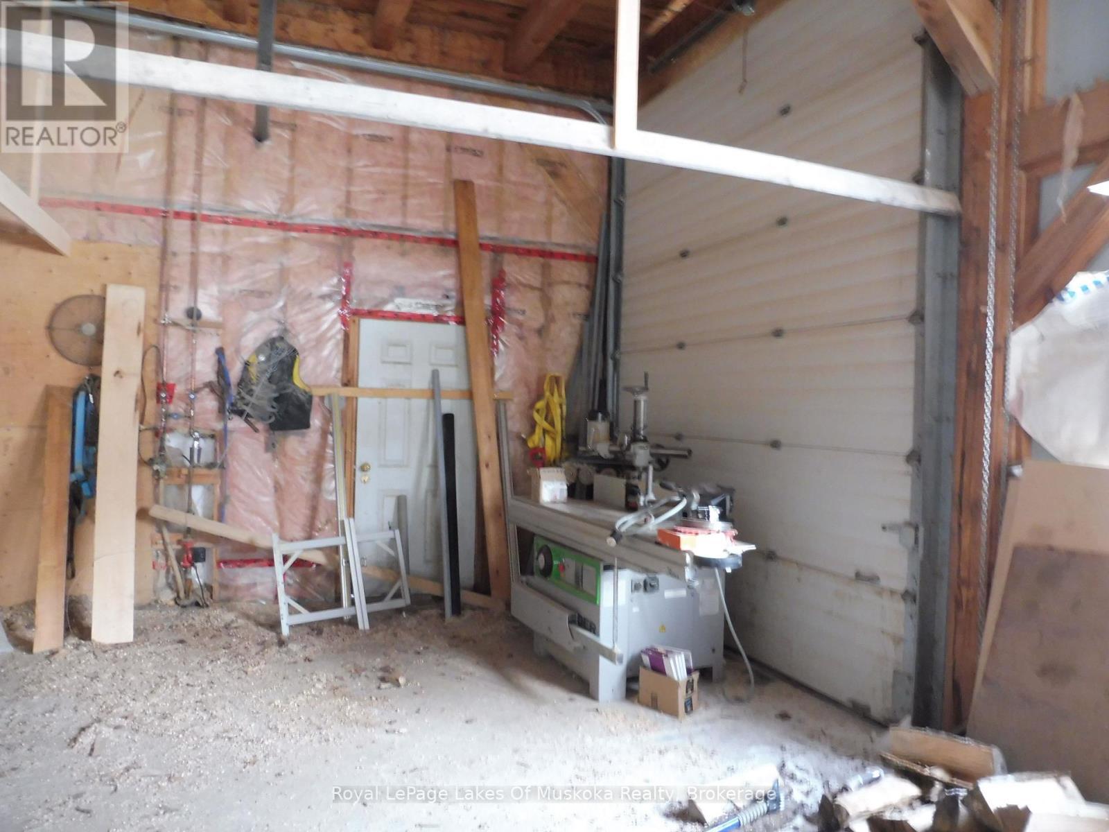 












203 CON 4 & 5 ROAD W

,
Huntsville (Brunel),




Ontario
P1H2A9

