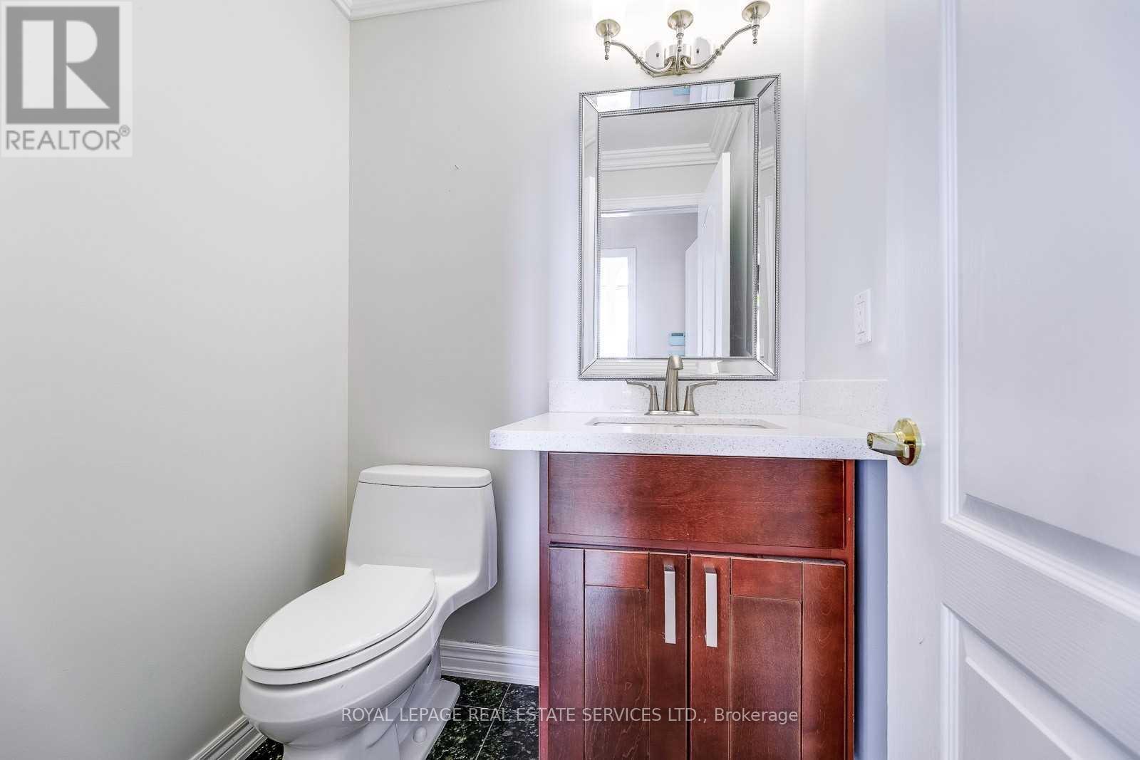 












2201 GALLOWAY DRIVE

,
Oakville,




Ontario
L6H5M1

