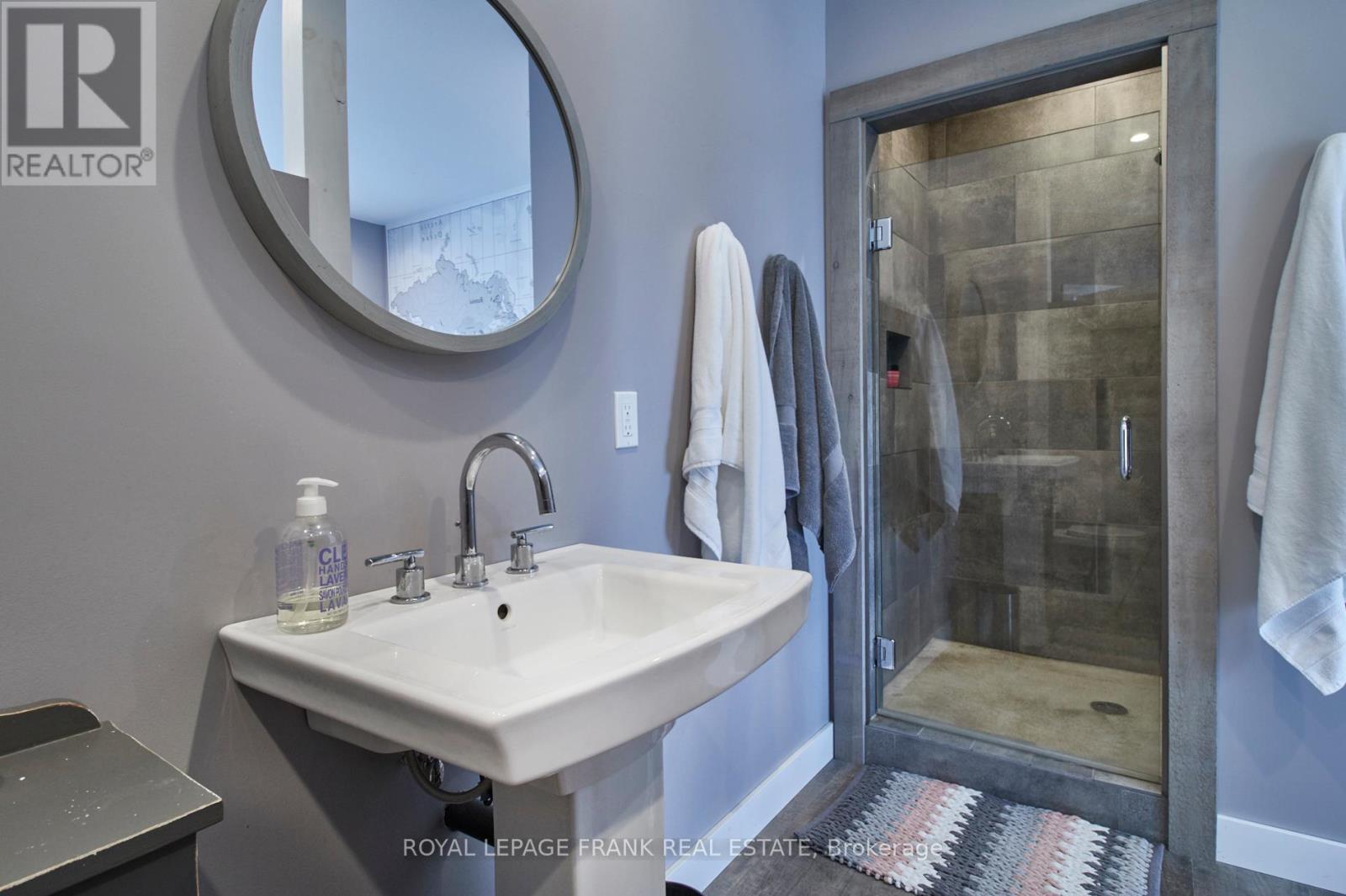 












2269 MCCRACKEN'S LANDING ROAD

,
Douro-Dummer,




Ontario
K0L2H0

