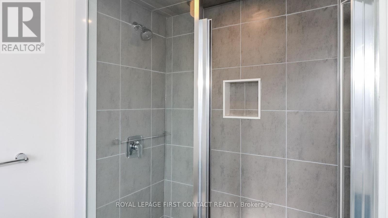 












3778 SUNBANK CRESCENT

,
Severn,




Ontario
L3V6H3

