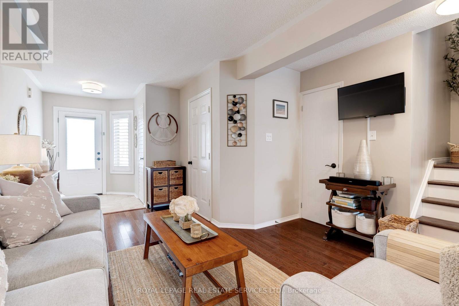 












84 - 2350 GRAND RAVINE DRIVE

,
Oakville,




Ontario
L6H6E2

