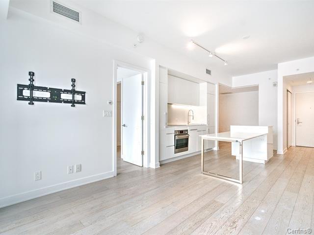 









1288


Av. des Canadiens-de-Montréal

, 1206,
Montréal (Ville-Marie),




QC
H3B3B3

