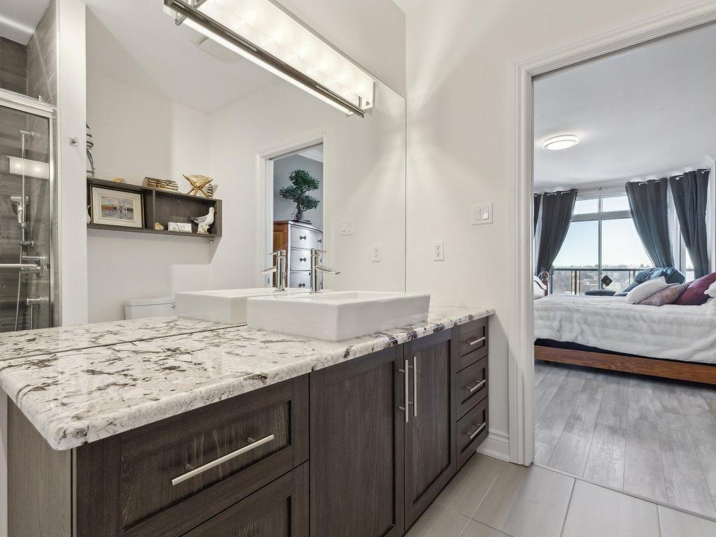 









224


Boul. Alexandre-Taché

, 505,
Gatineau (Hull),




QC
J9A0B8

