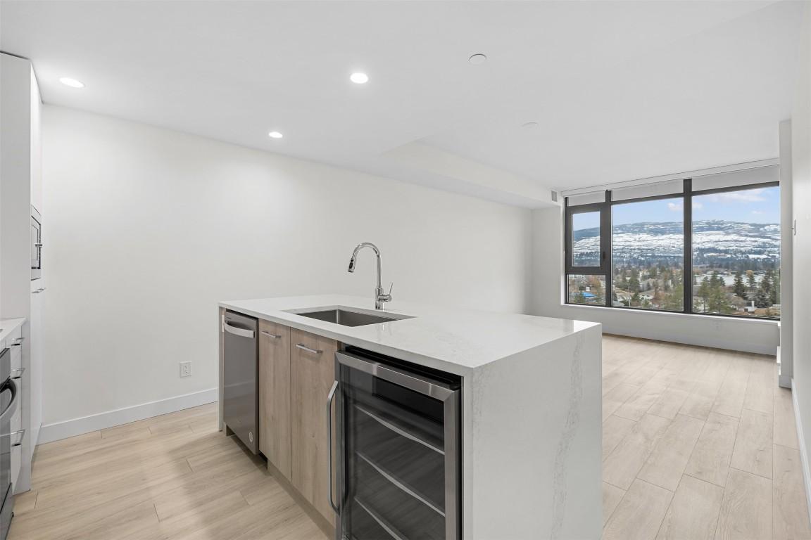 









3699


Capozzi

Road, 1106,
Kelowna,




BC
V1W 0G3

