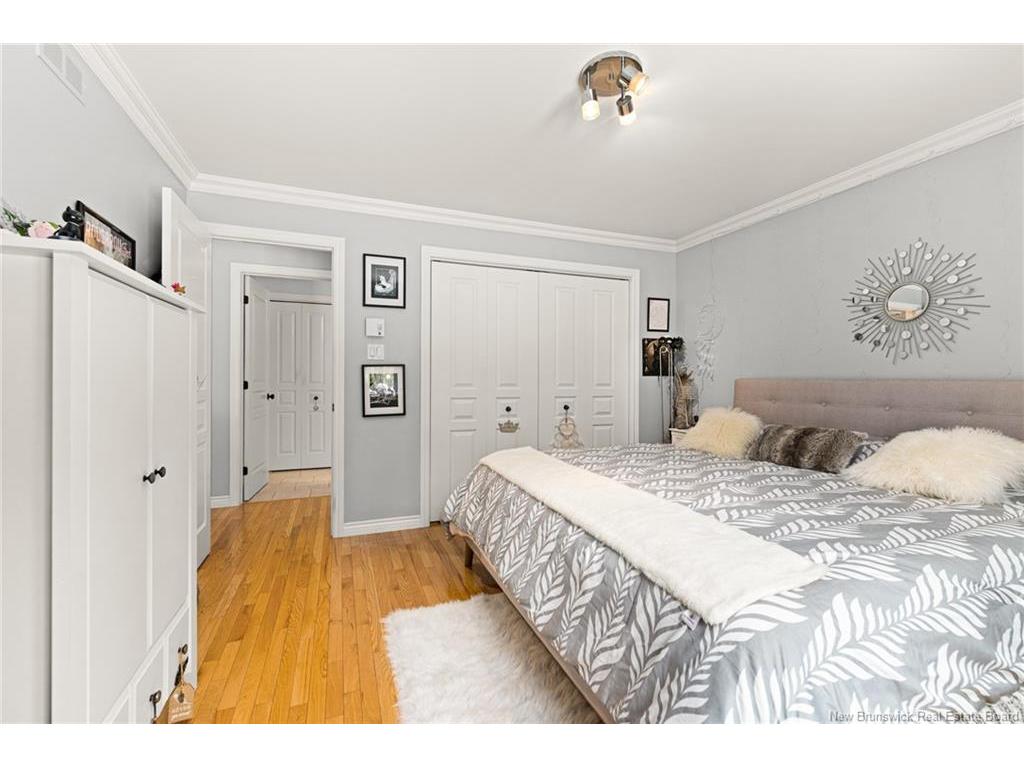 









222


Damien

,
Dieppe,




NB
E1A 0H3

