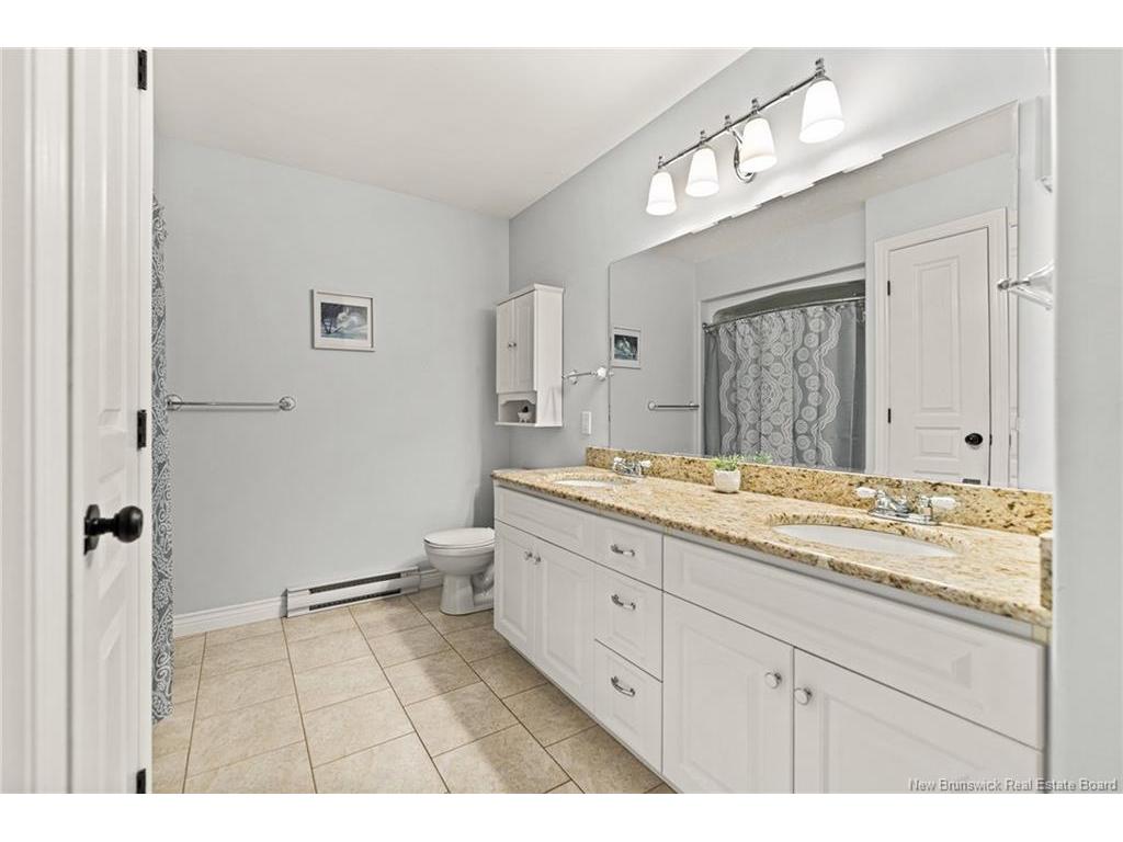 









222


Damien

,
Dieppe,




NB
E1A 0H3

