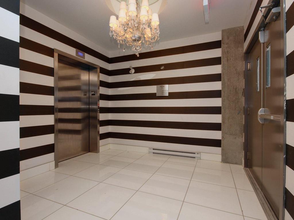 









1205


Rue St-Dominique

, 601,
Montréal (Ville-Marie),




QC
H2X2W3

